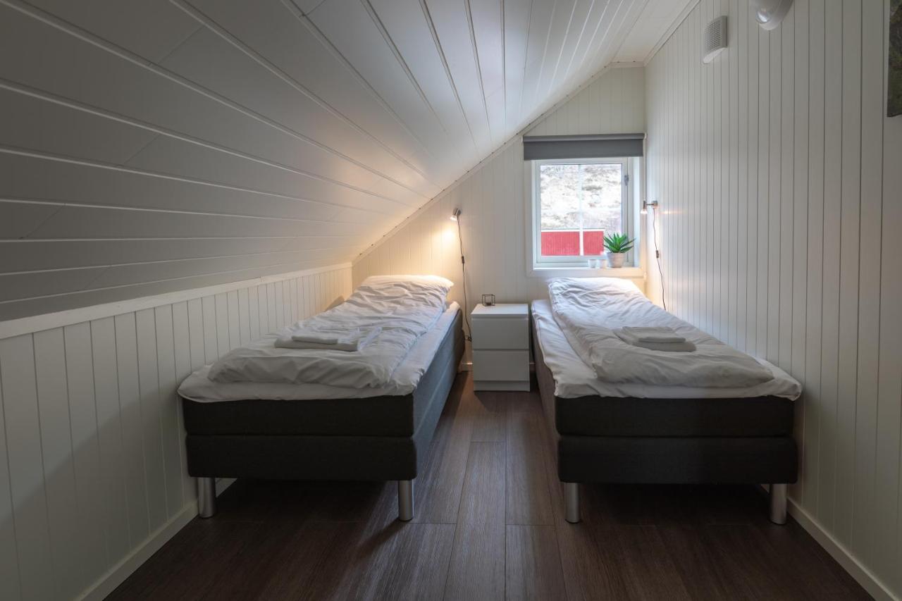 Lofoten Rorbu Lodge Offersoya Екстер'єр фото