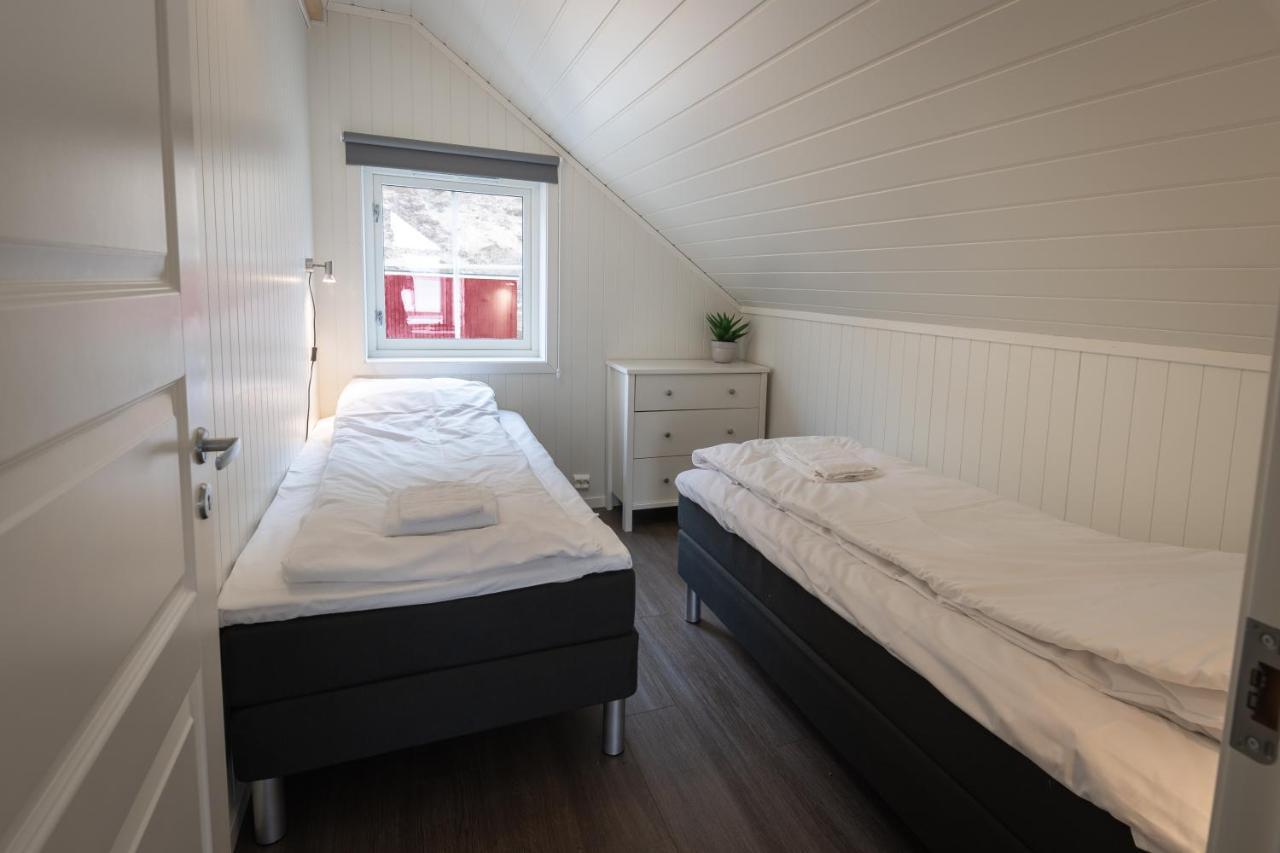 Lofoten Rorbu Lodge Offersoya Екстер'єр фото