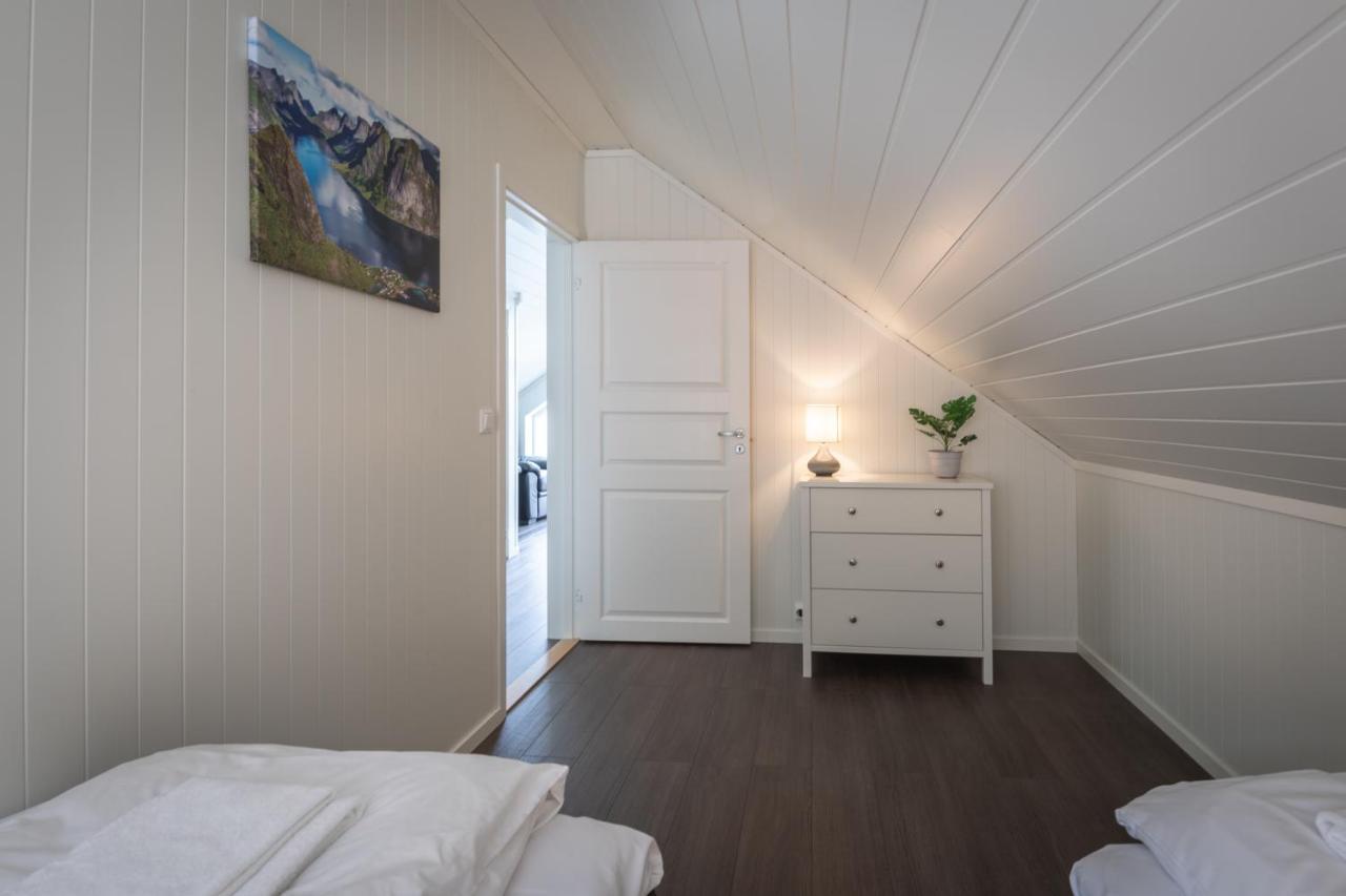 Lofoten Rorbu Lodge Offersoya Екстер'єр фото